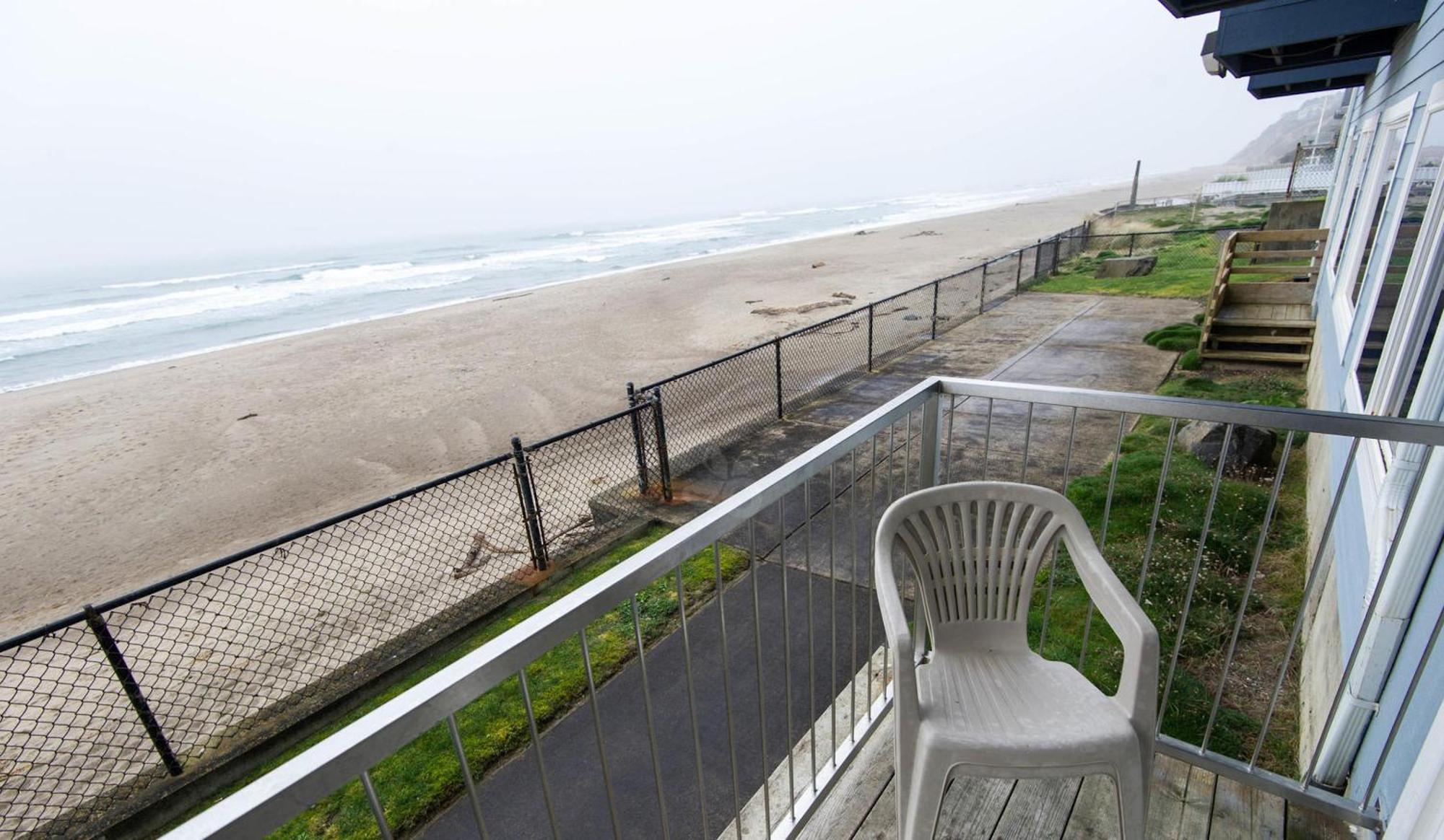 Sandcastle Beachfront Lincoln City Exterior foto