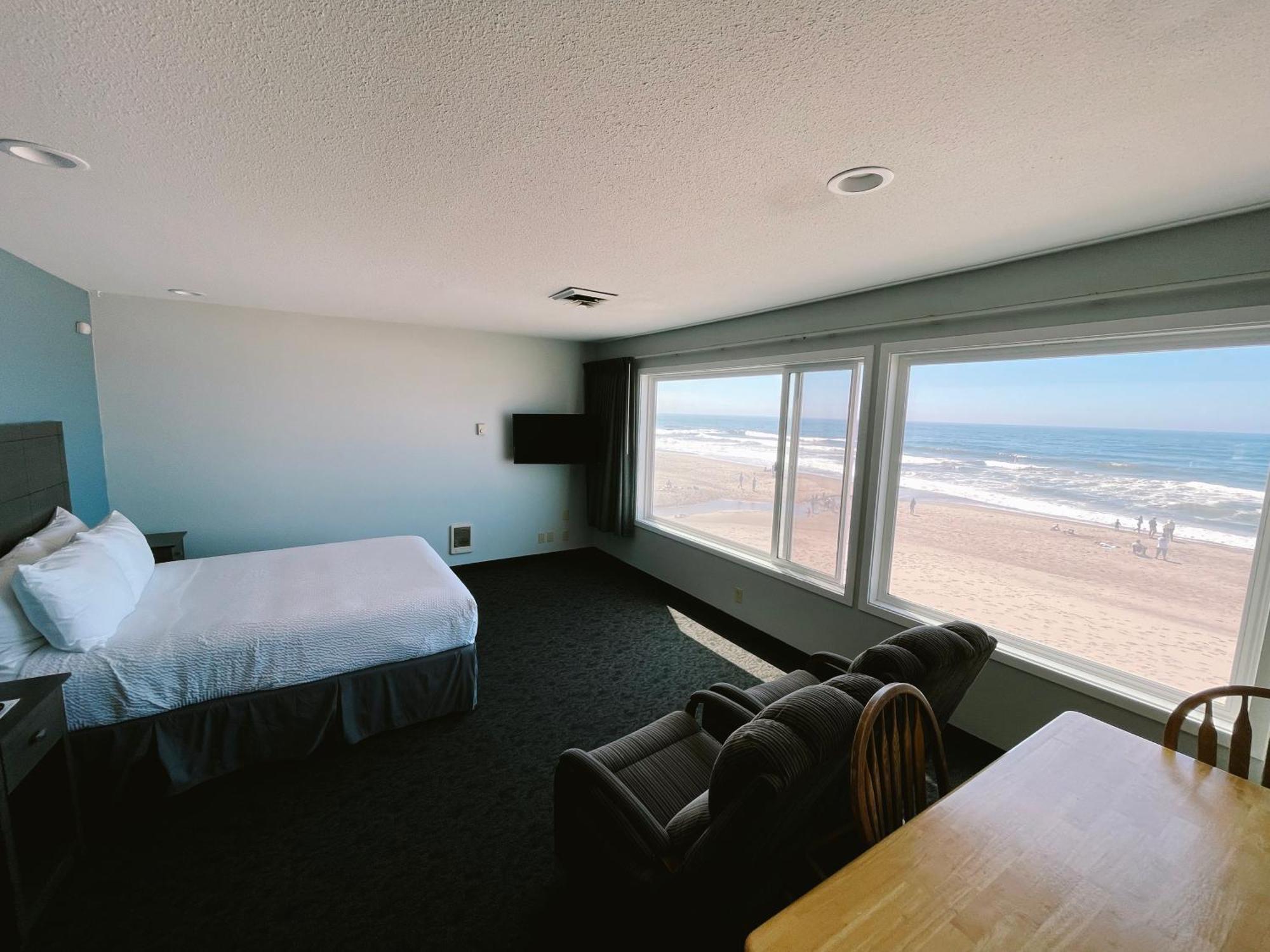 Sandcastle Beachfront Lincoln City Habitación foto